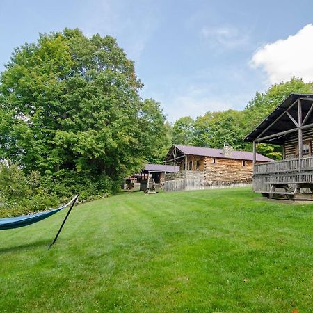 Mountain Lake Cottages Westmore Kültér fotó