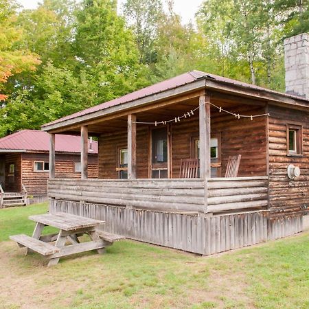 Mountain Lake Cottages Westmore Kültér fotó