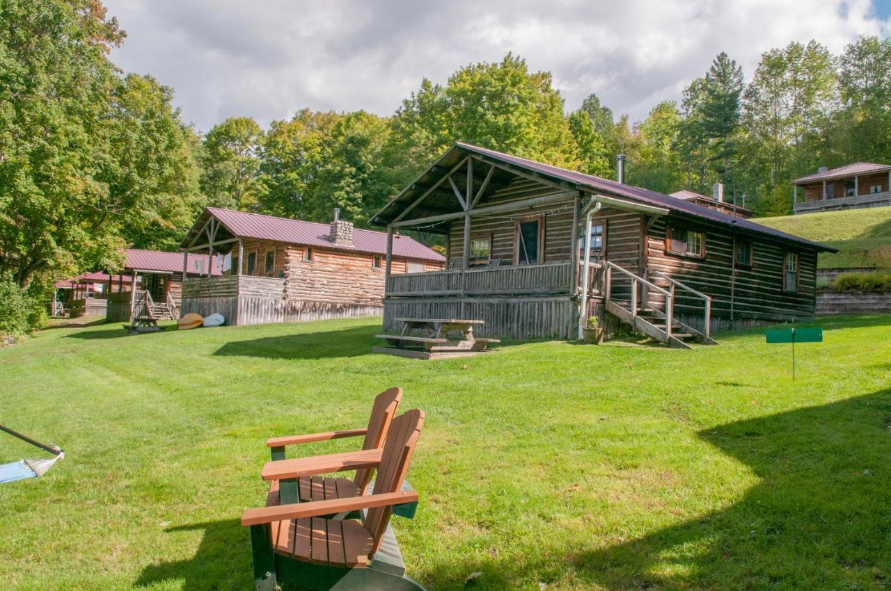 Mountain Lake Cottages Westmore Kültér fotó
