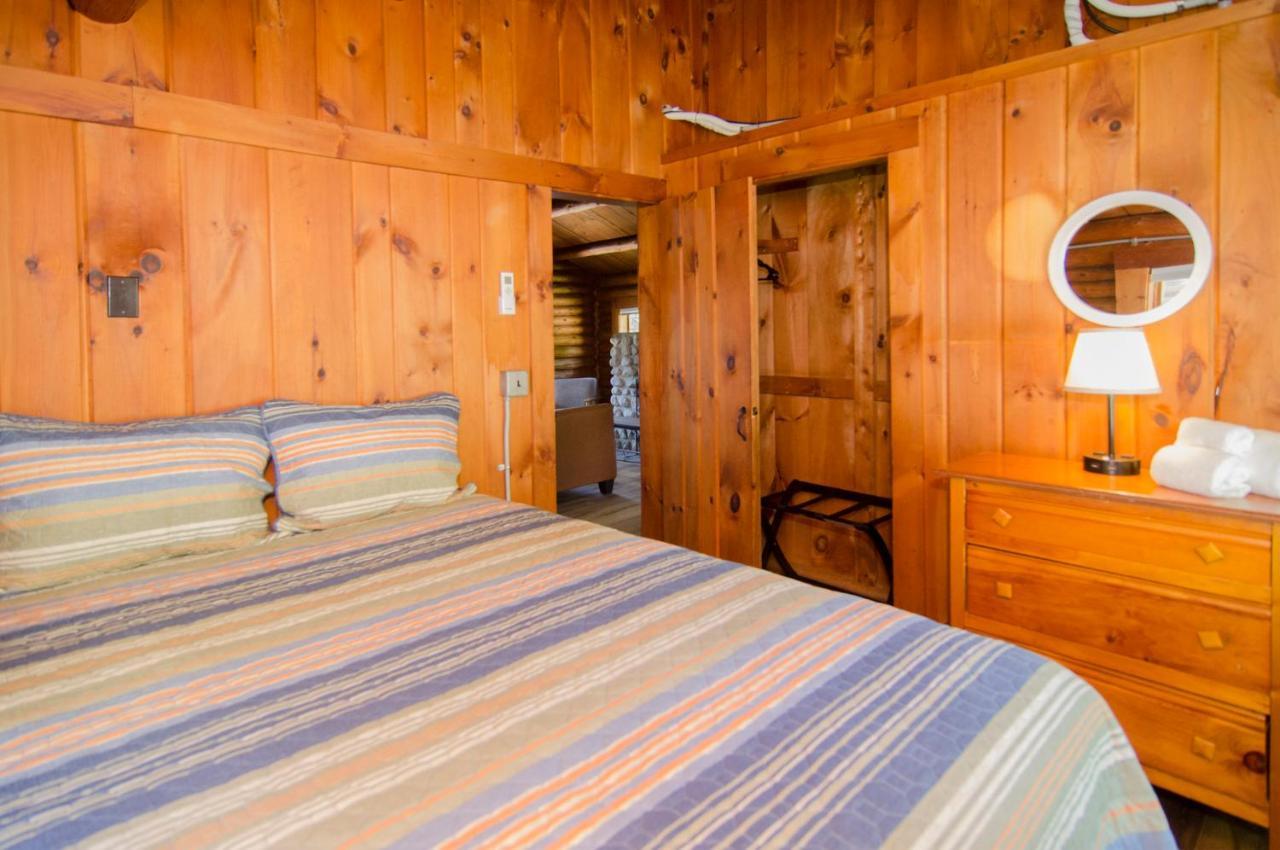Mountain Lake Cottages Westmore Kültér fotó