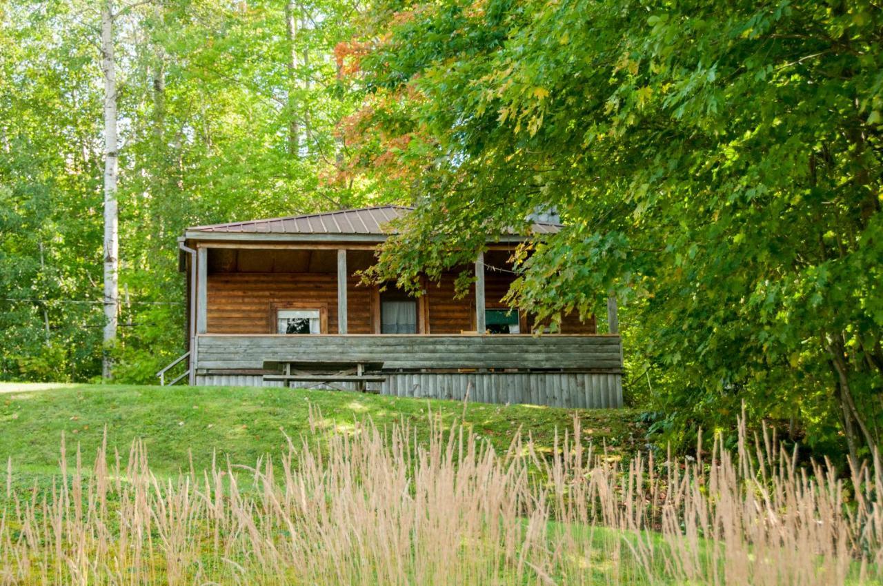 Mountain Lake Cottages Westmore Kültér fotó